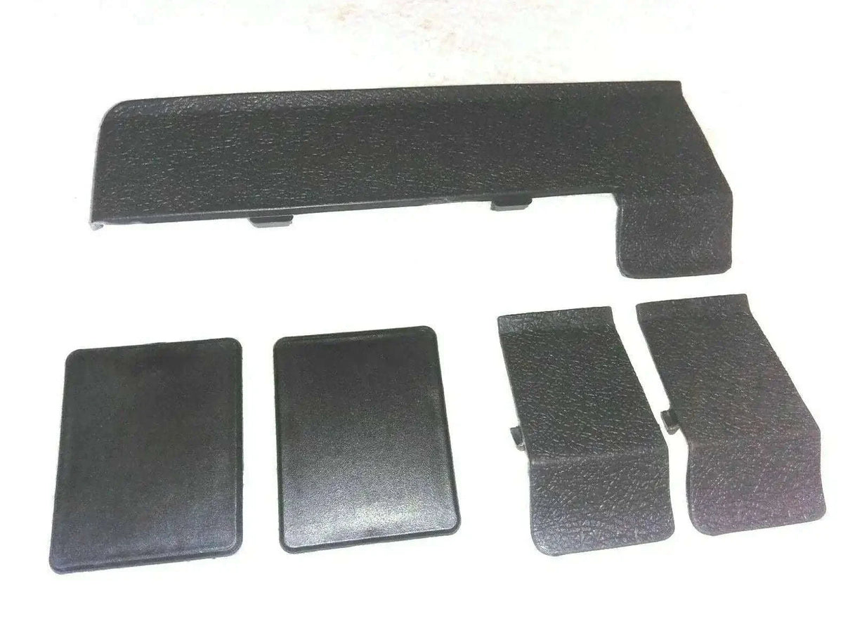 Suzuki Gypsy SJ410 SJ413 dashboard clip set of 5 units.