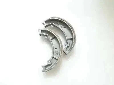 Yamaha RXS100/RX135 front and rear wheel brake shoe set for optimal braking performance