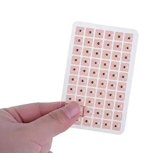 Acupressure ear seed kit with 600 Vaccaria seeds for wellness