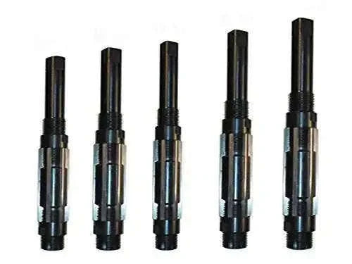 Adjustable hand reamer set with five metal reamers, knurled handles