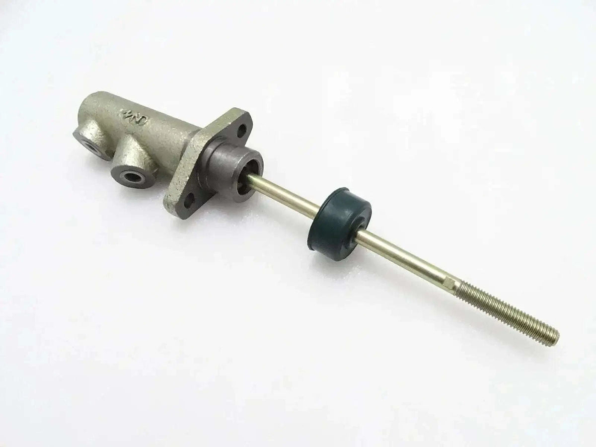 Brake master cylinder for JCB, essential replacement part for hydraulic braking systems
