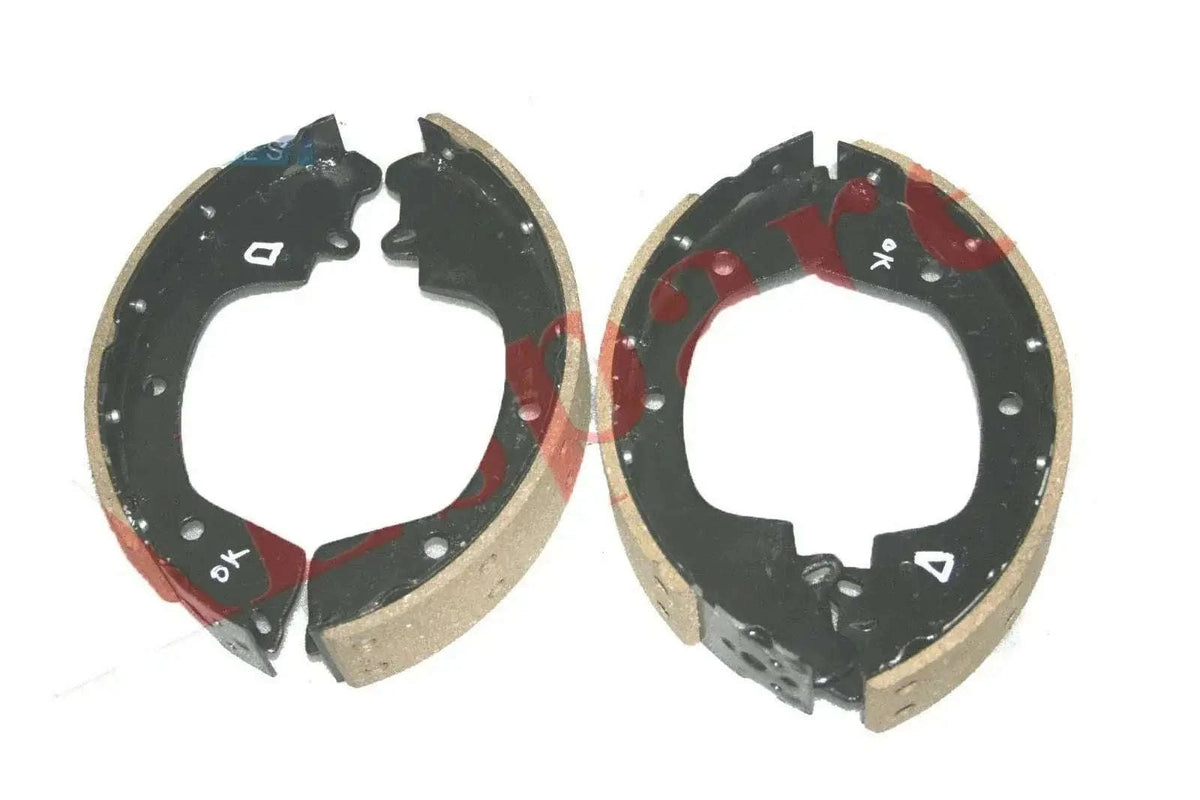 Brake shoes set of 4 for Willys CJ Jeeps with premium material