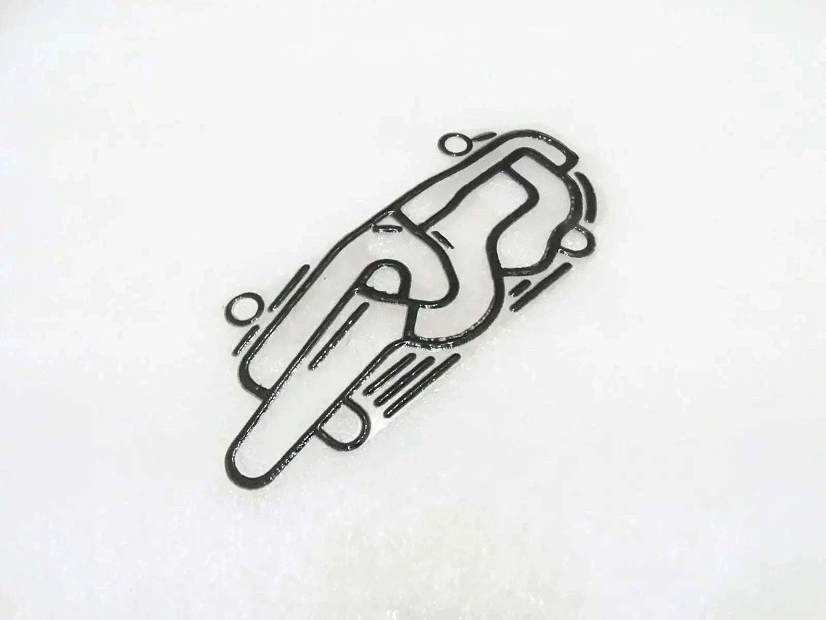 Transmission gasket with bolt holes and molded seal edges