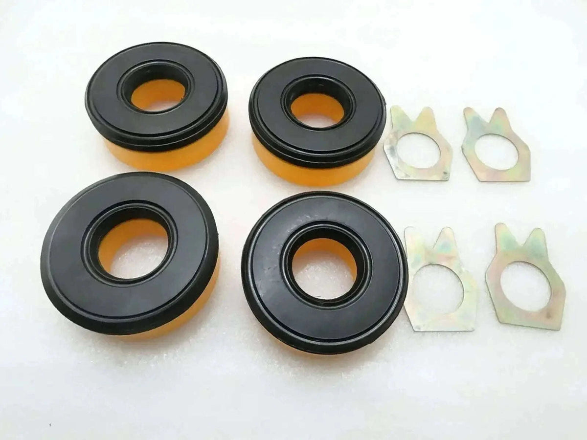 JCB hydraulic clamp seal kit with black rubber seals and metal washers