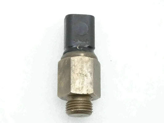 JCB 3CX oil temperature switch for efficient machinery operation