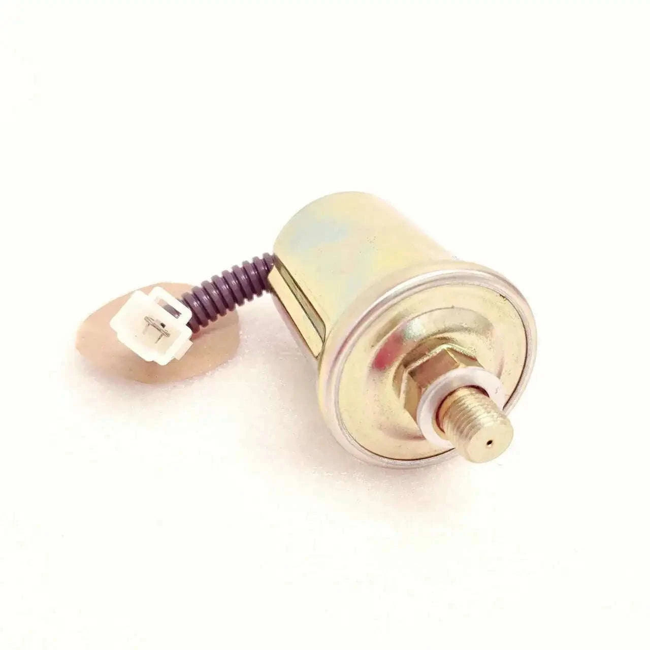 Mahindra tractor oil pressure transducer 000041615c11 with durable construction.