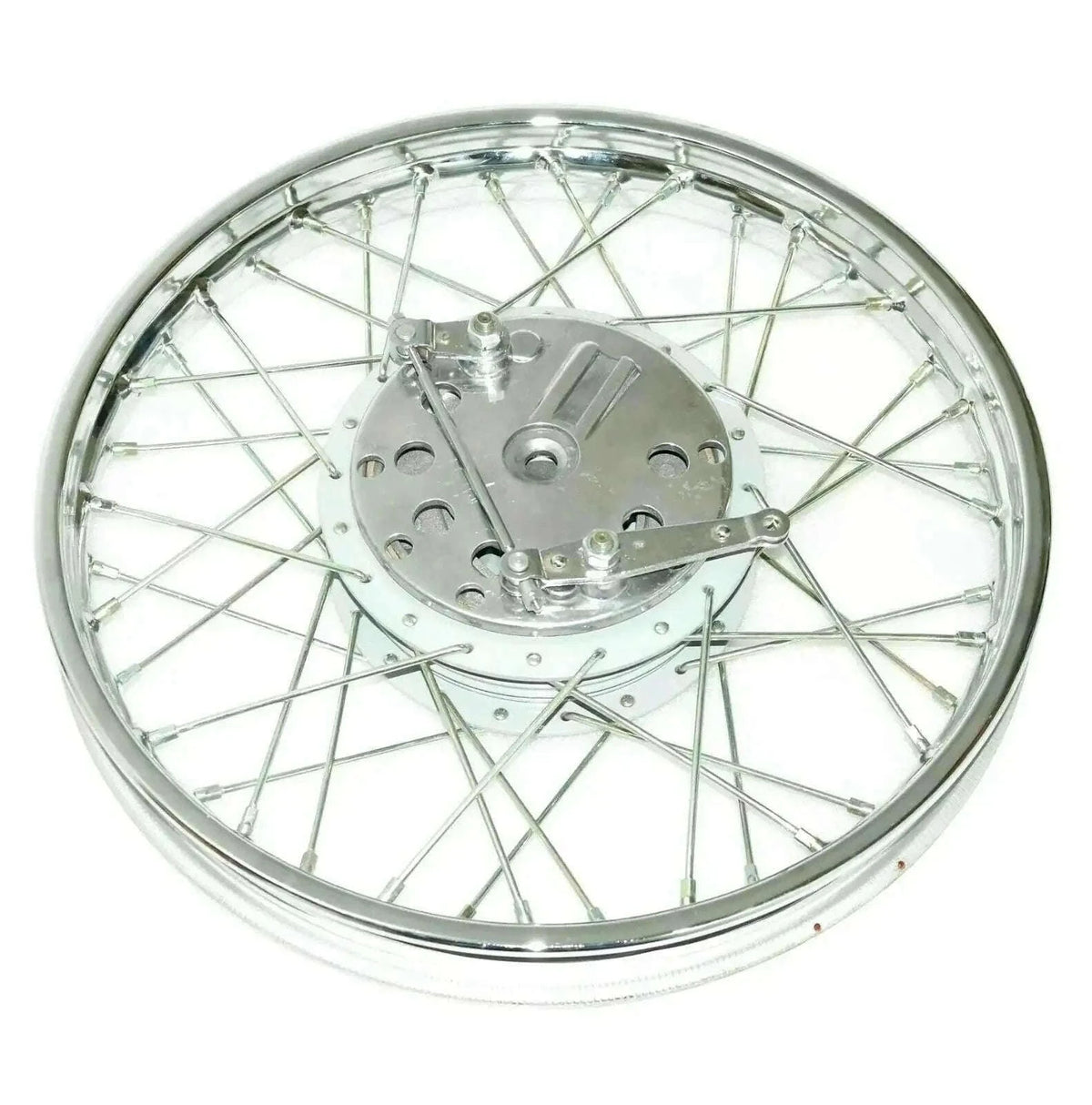 19-inch front wheel rim with chrome spokes and 7-inch hub drum