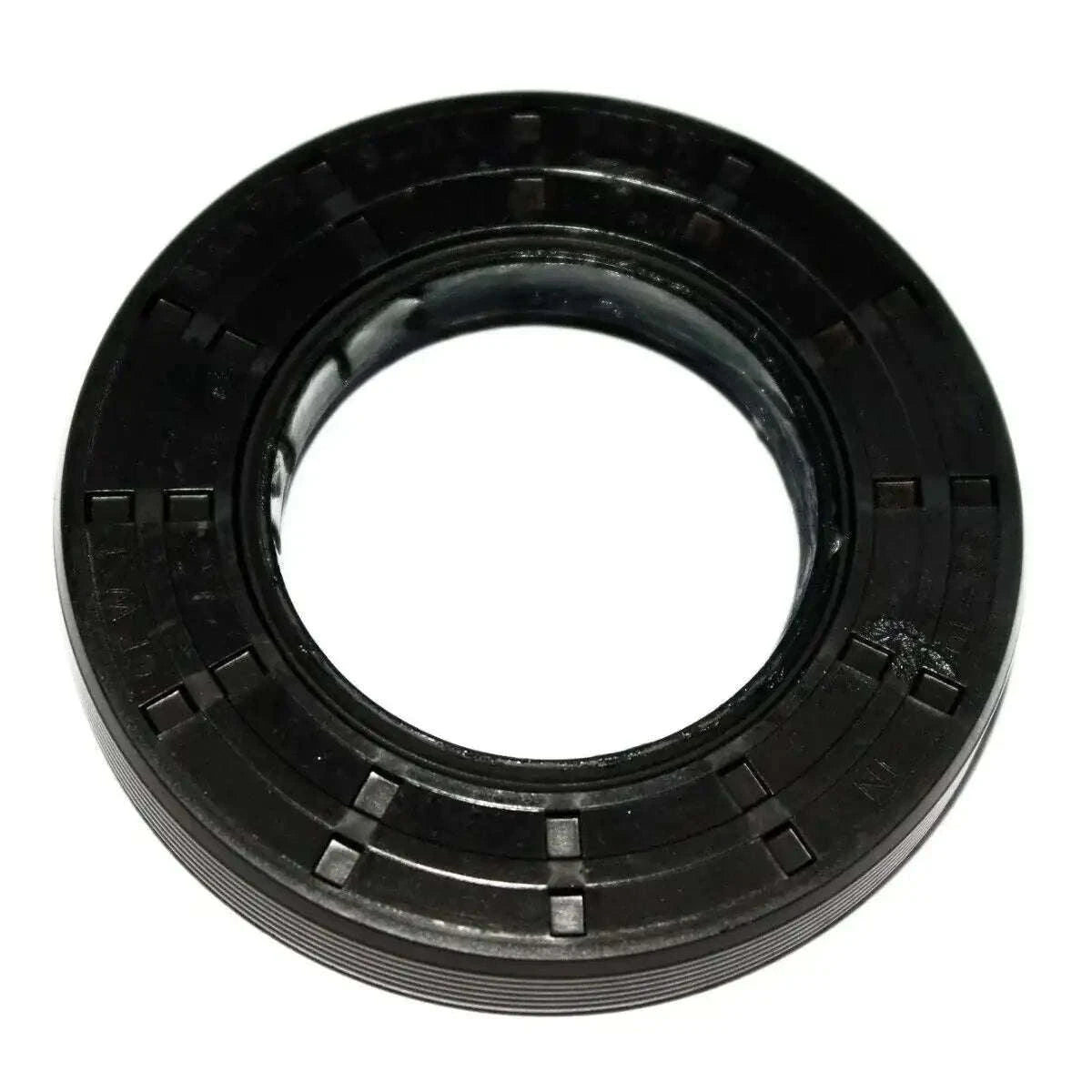 Front differential left oil seal for Suzuki Swift and Alto, round black rubber with metal lip