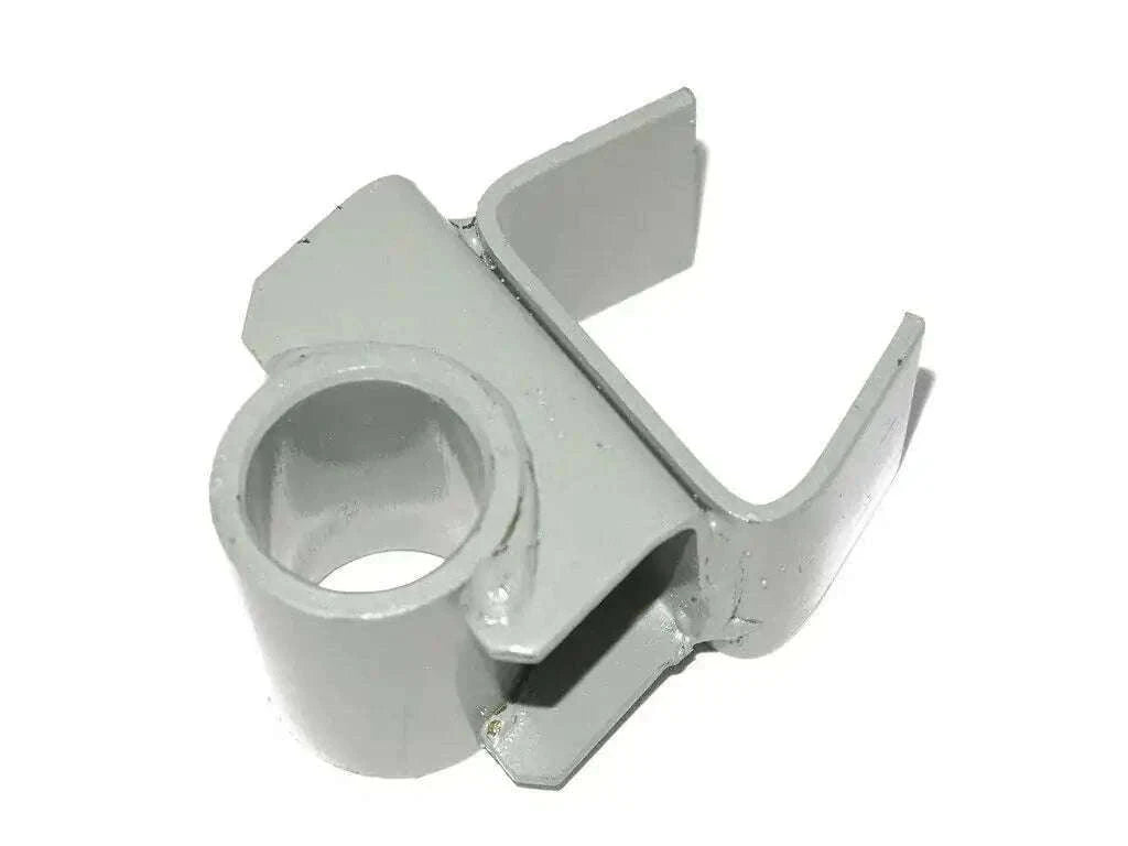 Left front leaf spring mount bracket for Suzuki Samurai SJ413