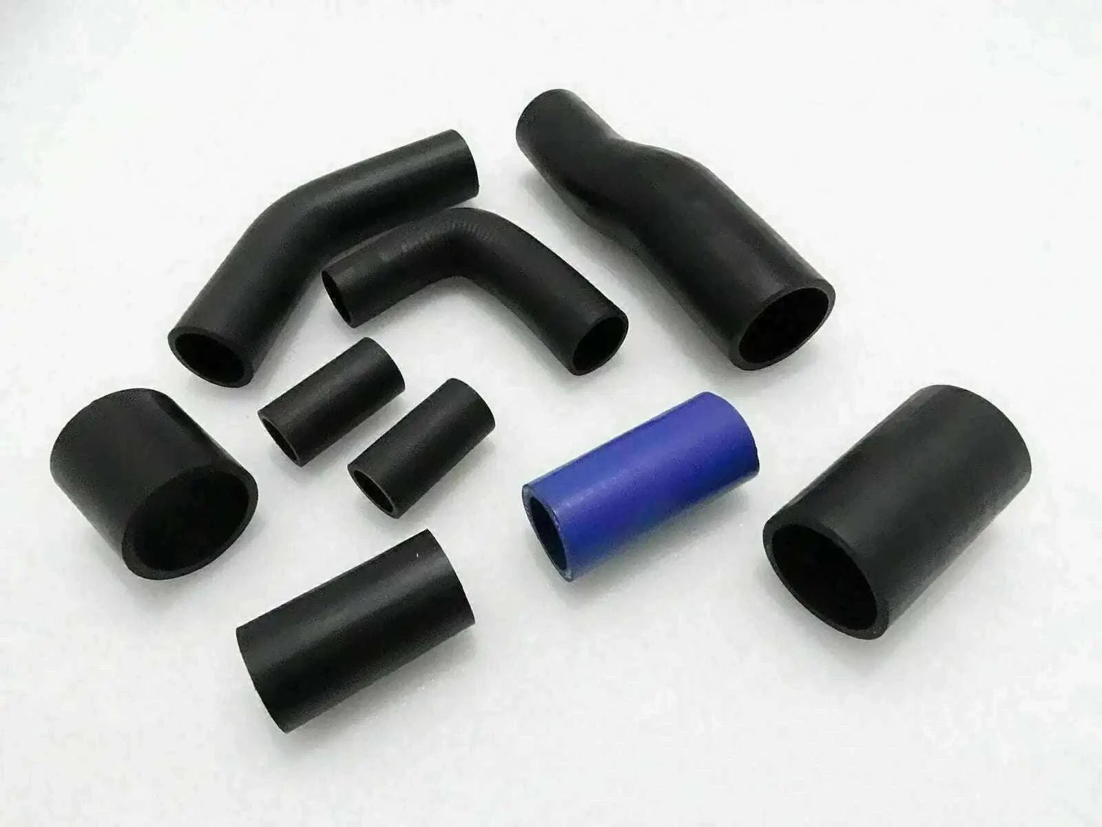 Hose pipe kit for Massey Ferguson 135 with multiple fittings