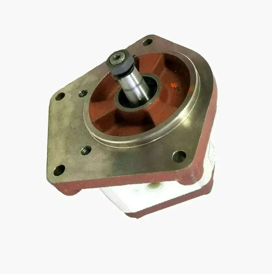 Hydraulic pump for Mahindra tractors, essential for efficient farming