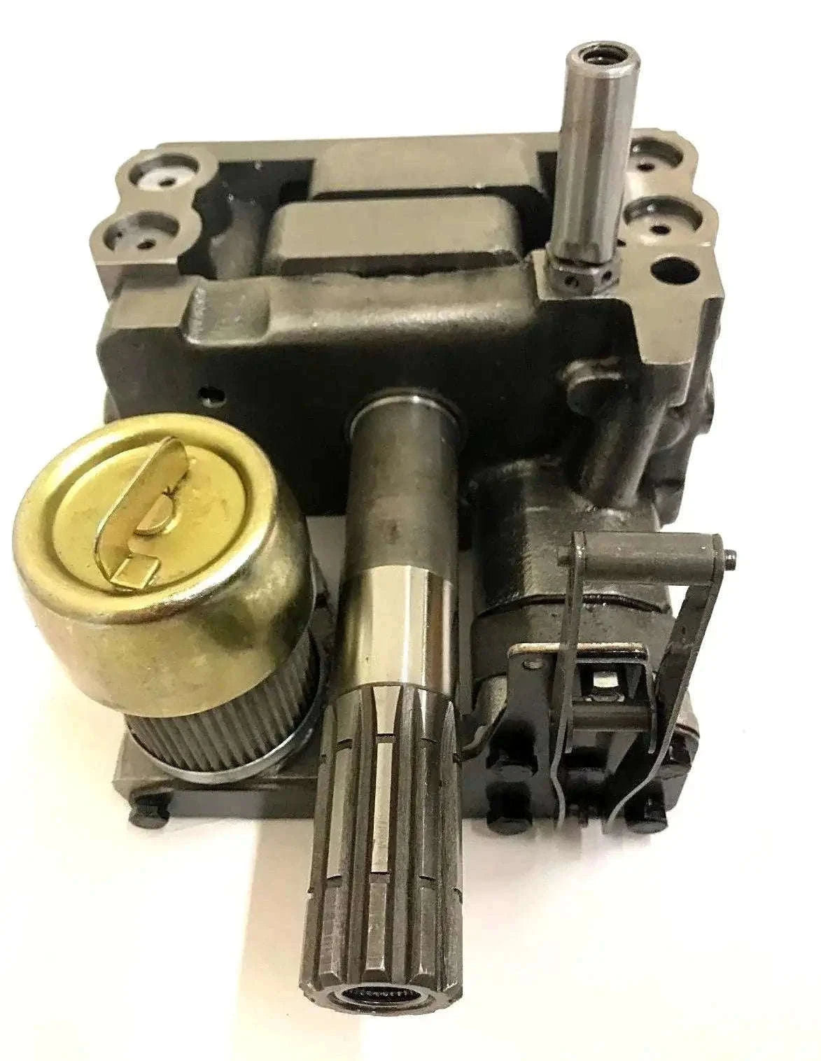 Massey Hydraulic Pump 135 150 165 175 180 235 245 372 assembly