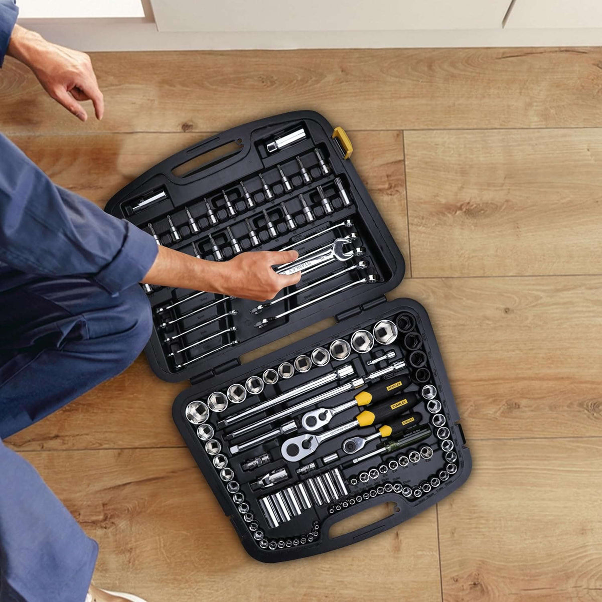 STANLEY 91-931 120-Piece Master Tool Set with Compact Case StellerGear