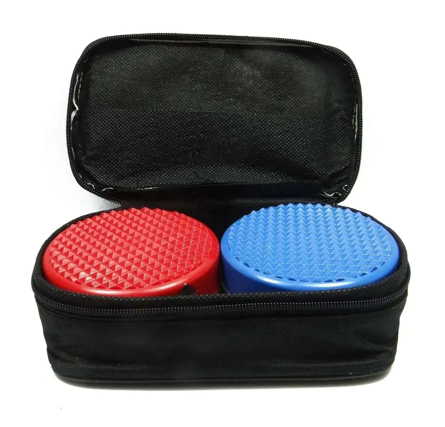 Heavy-weight magnetic disc set with red and blue pyramidal pads in black case
