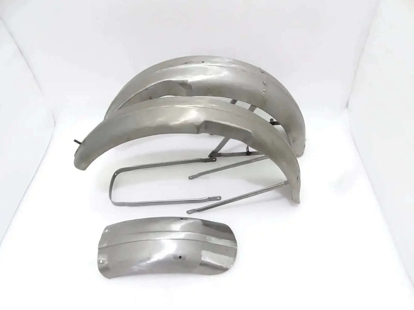 TRIUMPH 5T T100 SPEED TWIN FRONT & REAR WITH STAYS MUDGUARD 1938-47 - StellerGear