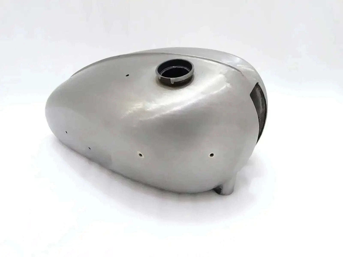 TRIUMPH T120 TR6 PRE UNIT 3 GAL. RAW PETROL TANK 1960'S DUPLEX FRAME - StellerGear