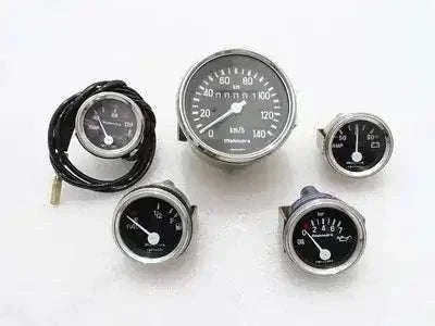 Mechanical gauge set: speedometer, temperature, fuel and amp meters